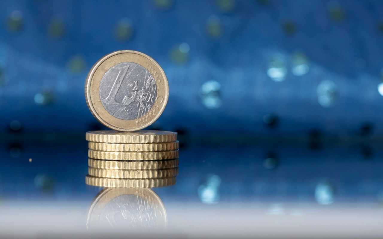 1 Euron Kolikko On Noussut Jyrkästi Markkinoilla: Siitä Maksetaan 8500 Euroa