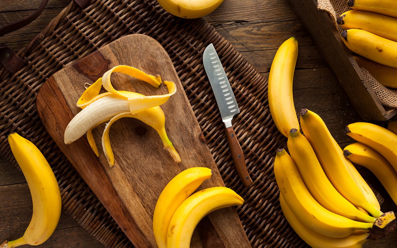 Banaaninkuori Ja Etikka: Mihin Tämä Viraalinen Kotitekoinen Seos On Hyödyllinen