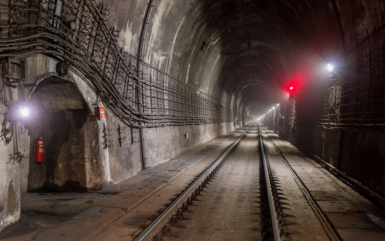 Aguanaegra On 4000 Metrin Korkeudessa Sijaitseva Megaprojekti, Jonka Tavoitteena On Porata Reikä Andeille Ja Avata Ennennäkemätön Kulkuväylä Tyynellemerelle.
