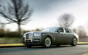 Ajoin Majesteettista Rolls-Royce Phantomia Sen 100-Vuotispäivänä: ”Se Ei Ole Ylellinen Auto, Se On Kokonainen Maailma Pyörillä.”