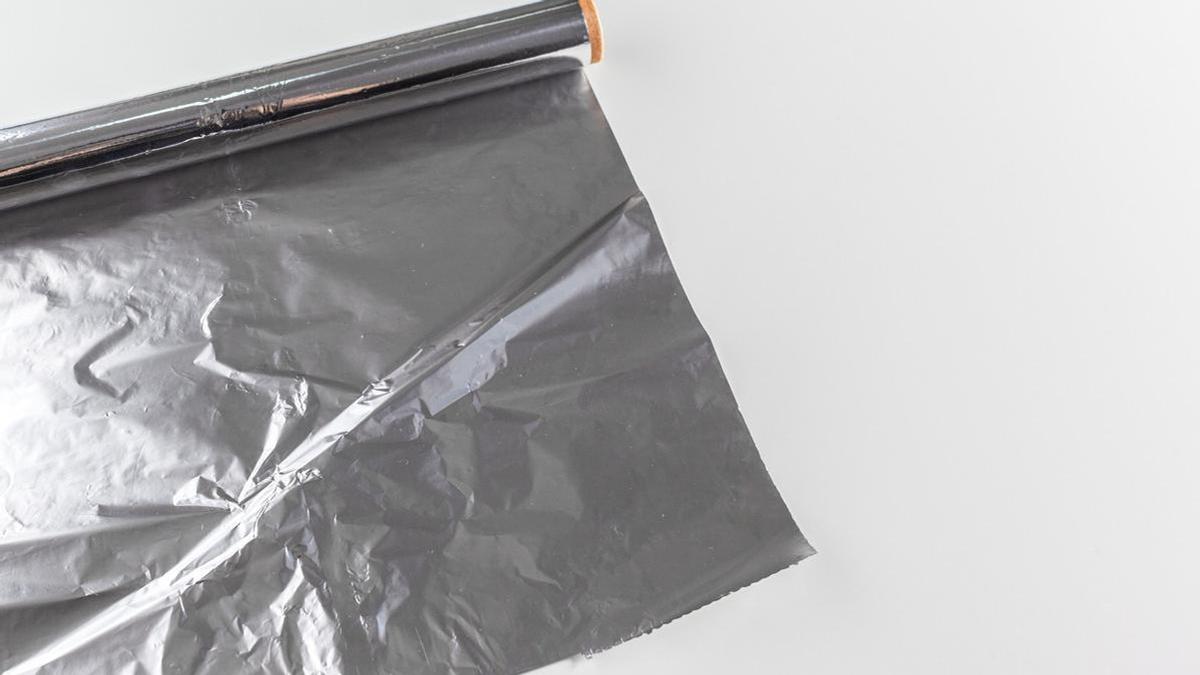 Miksi Alumiinifolion Toinen Puoli On Matta Ja Toinen Kiiltävä? Mikä On Oikea Vastaus?