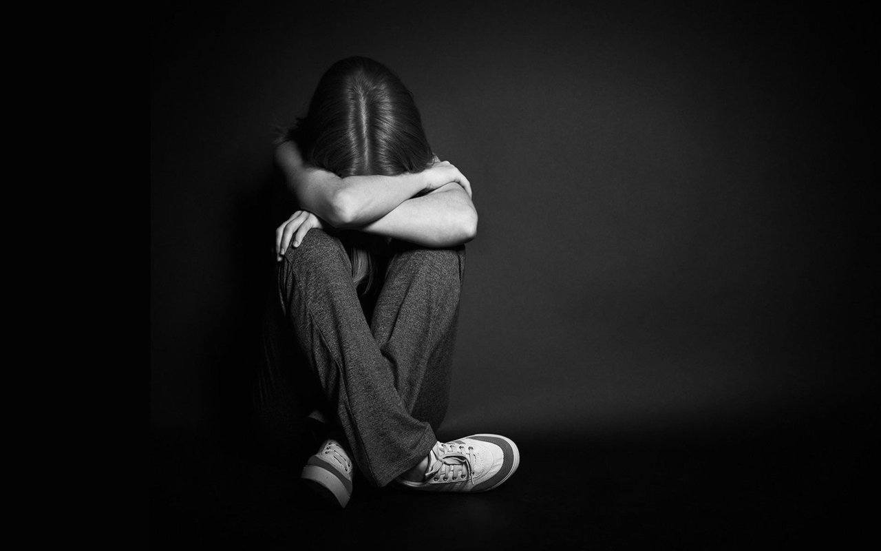 Mitä Psykologian Mukaan Tarkoittaa, Kun Ihminen Puhuu Paljon Menneisyydestään?