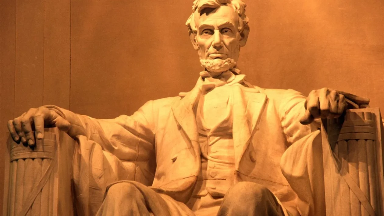 Lincolnin