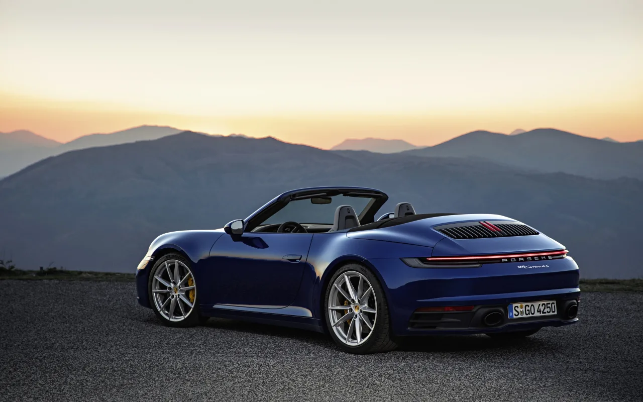 Ruuhkat Ovat Köyhien Kohtalo: Porsche-Perillinen Ei Siedä Tietä Kartanonsa Edessä Ja Aikoo Rakentaa Oman Tunnelin. Sen On Ilmoitettu Olevan ”Yhteiskunnan Edun Mukaista”.