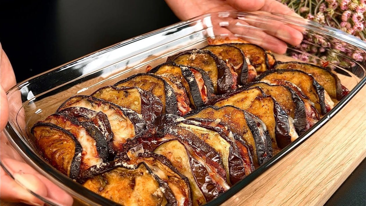 Ei Muuta Kuin Parmesaania! Munakoisoista Valmistan Paistettuja Täytettyjä Paketteja Puolet Kalorimäärästä Ja Ilman Paistamista (Vain 210 Kcal)