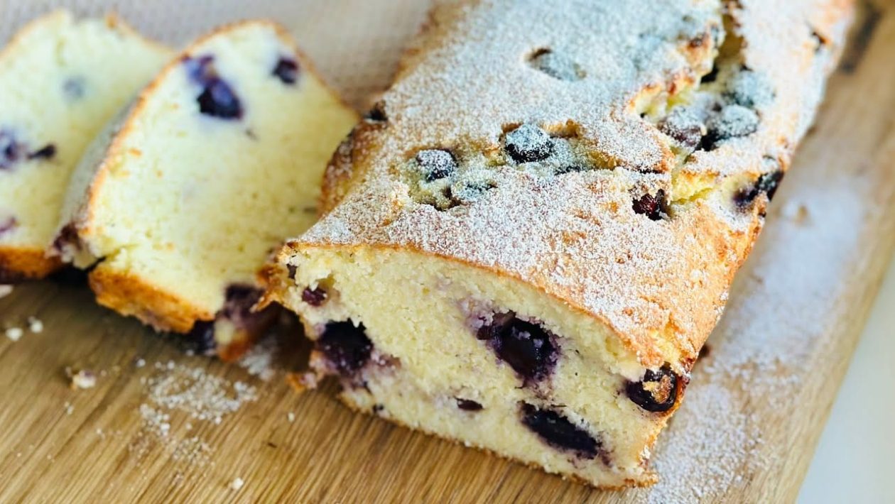 En Enää Uskalla Laittaa Jauhoja Jälkiruokiin: Jopa Ravitsemusterapeutti Rakastaa Reseptejäni, Kuten Tätä Pehmeää Luumukakkua!