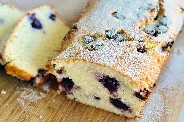 En Enää Uskalla Laittaa Jauhoja Jälkiruokiin: Jopa Ravitsemusterapeutti Rakastaa Reseptejäni, Kuten Tätä Pehmeää Luumukakkua!