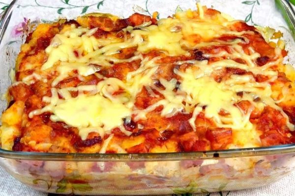 Kaukana Surulliselta Ruokavaliolta: Tämä Peruna-Kaalipala On Herkullinen, Kevyt Ja Täynnä Kuituja Ja Vitamiineja (Ja Vain 280 Kcal!)