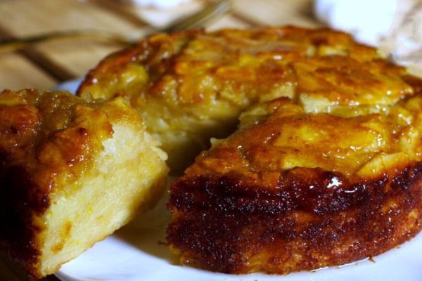 Lasten Kakku, Paljon Omenaa Ja Vähän Taikinaa: Veljenpoikani Ja Poikani Kilpailevat | Vain 160 Kcal!