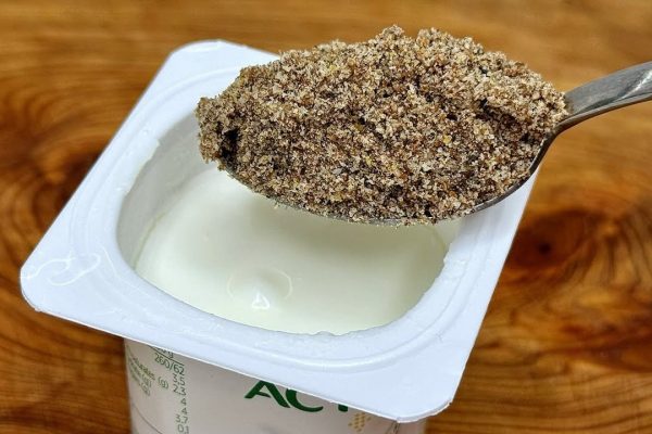 Lisää Lusikallinen Tätä Jogurttiisi Aamulla, Se Auttaa Sinua Tuntemaan Nälkää Vasta Lounasaikaan | Vain 160 Kcal!