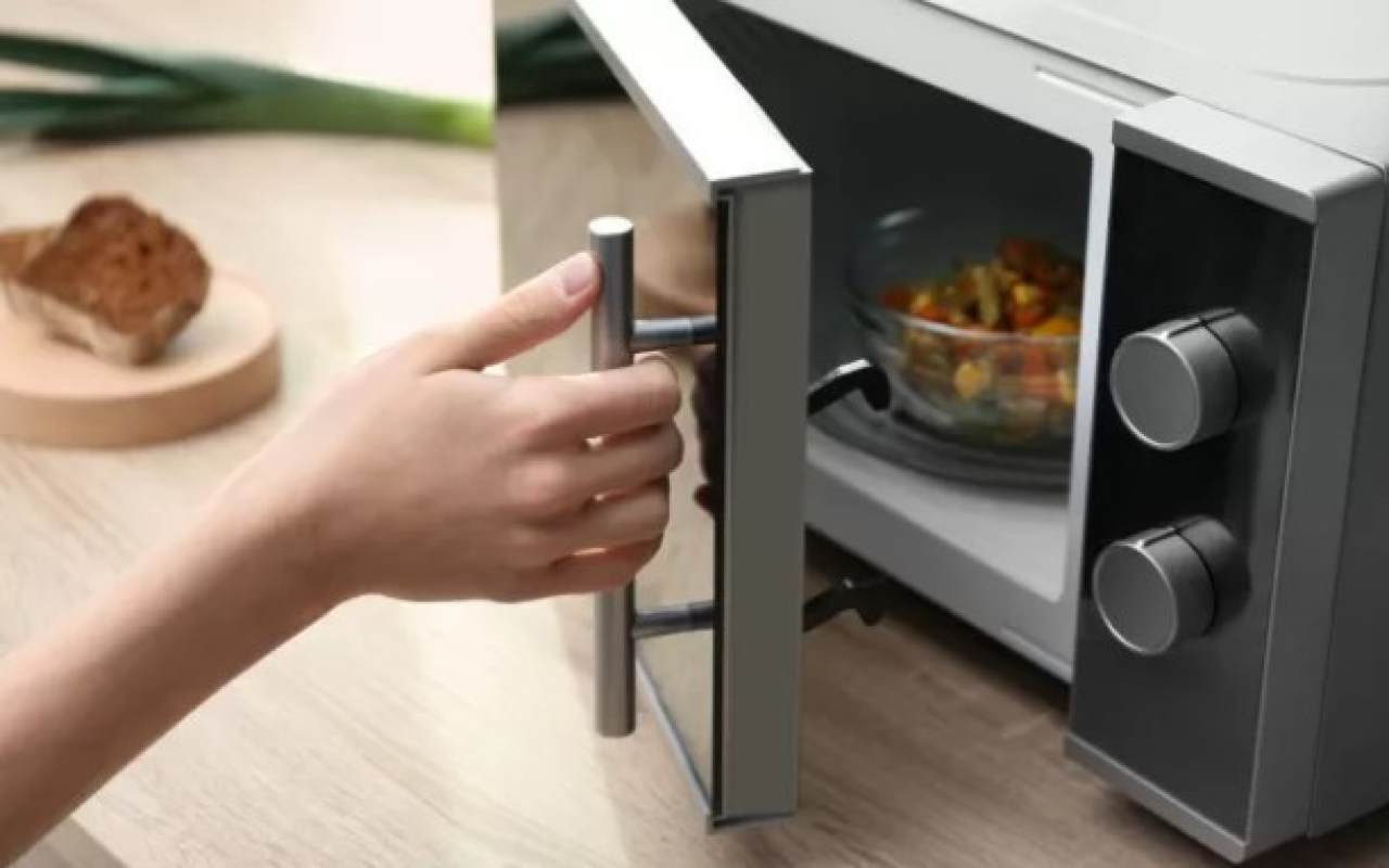 Hyvästi, Mikroaaltouuni! Tässä On Käytännöllisempi Ja Hyödyllisempi Laite, Joka Voi Korvata Sen.