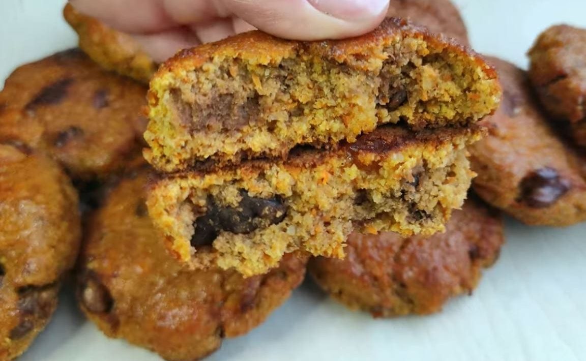 Olen Kokeillut Keksejä, Mutta Kukaan Ei Voita Näitä: Tuoksuvia, Hyviä Ja Terveellisiä Rajoittavaan Ruokavaliooni (Nälkä Kestää Tuntikausia)!