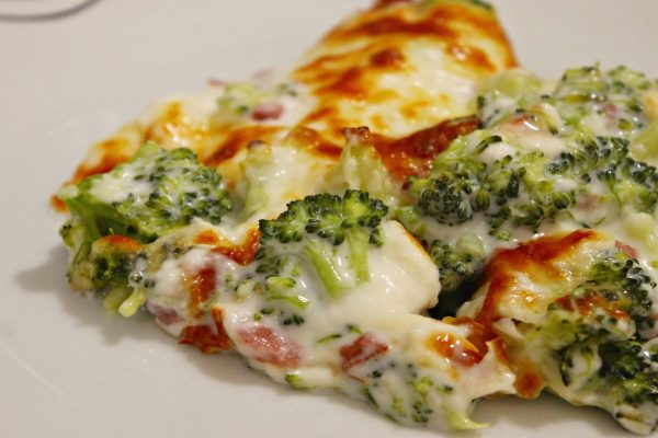 Paistettu Parsakaali Au Gratin, Näin Teen Ne: Terveellinen Ja Herkullinen Resepti, Jossa On Vain 260 Kaloria!