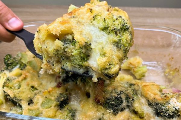 Tarvitset Tähän Reseptiin 500 Grammaa Parsakaalia Ja Perunaa: Se On Todella Maukasta | Vain 290 Kcal!