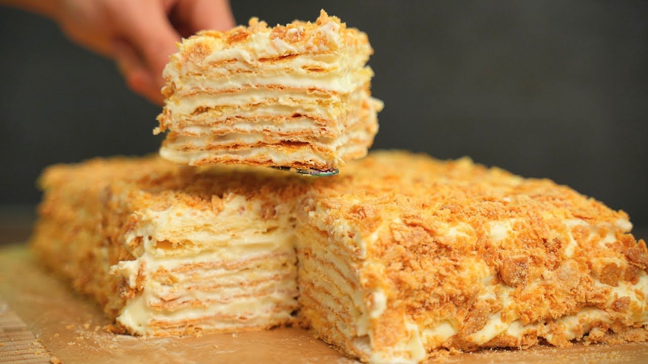 Tämä Suomalainen Makea Kerma On Kevyt Kuin Pilvi. Se Sopii Täydellisesti Profiteroleihin, Keksien Ja Monikerroksisten Kakkujen Täytteeksi.