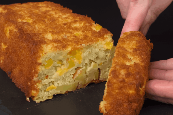 Senza Zucchero, Senza Farina Cattiva E Con Tante Fibre: Il Plumcake Con Avena, Mele E Banane Che Mi Tiene Sazia Per Tutta La Mattina (Con Solo 190 Kcal)