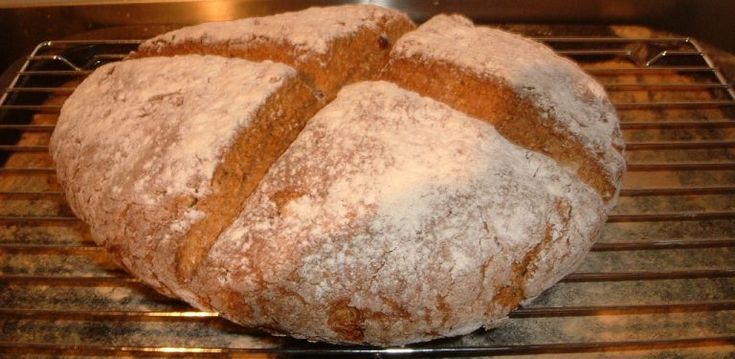 Nopea Leipä Friteerauskeittimessä: Helppo Resepti, Joka Ei Vaadi Aikaa Nousemiseen