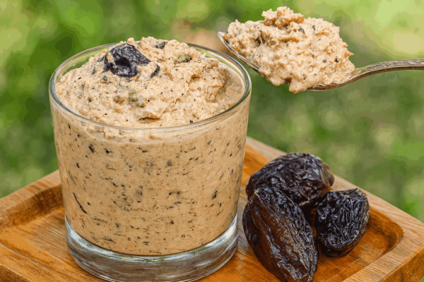 Questo Dolce Fit Senza Zucchero Non È Solo Buono: Con Semi E Prugne Aiuta La Regolarità E Diventa Il Mio Alleato Contro La Stitichezza!