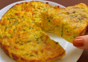 Tein Sen Jääkaapissa Jääneistä Vihanneksista Enkä Odottanut Sen Olevan Niin Hyvää: Tästä Leivotusta Munakkaasta On Tullut Suosikki Illalliseni