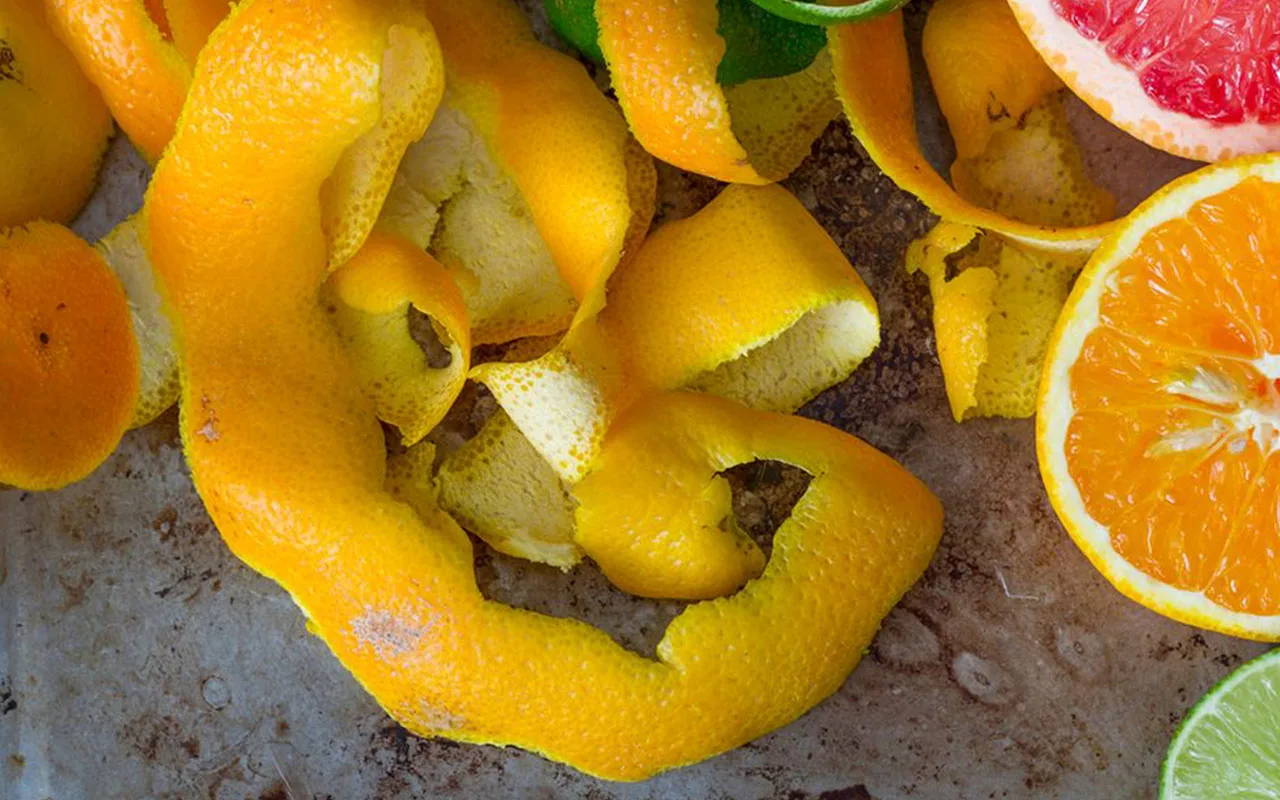 Älykkään Kodin Salaisuus Sitruunankuorella: Säästöä, Kauneutta Ja Taattu Tuoksu.