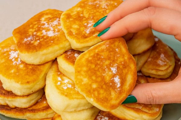 Senza Burro E Senza Troppa Zucchero: I Pancake Alla Banana Mi Salvano La Colazione, Piacciono A Tutti E Hanno Meno Calorie Di Una Brioche