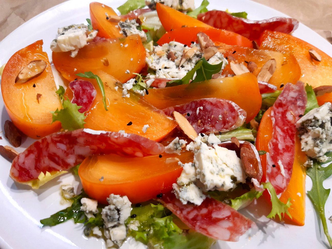 Supermarketin Talven Herkku: Miksi Tämä Hedelmä Pitäisi Olla Lautasellasi Juuri Nyt