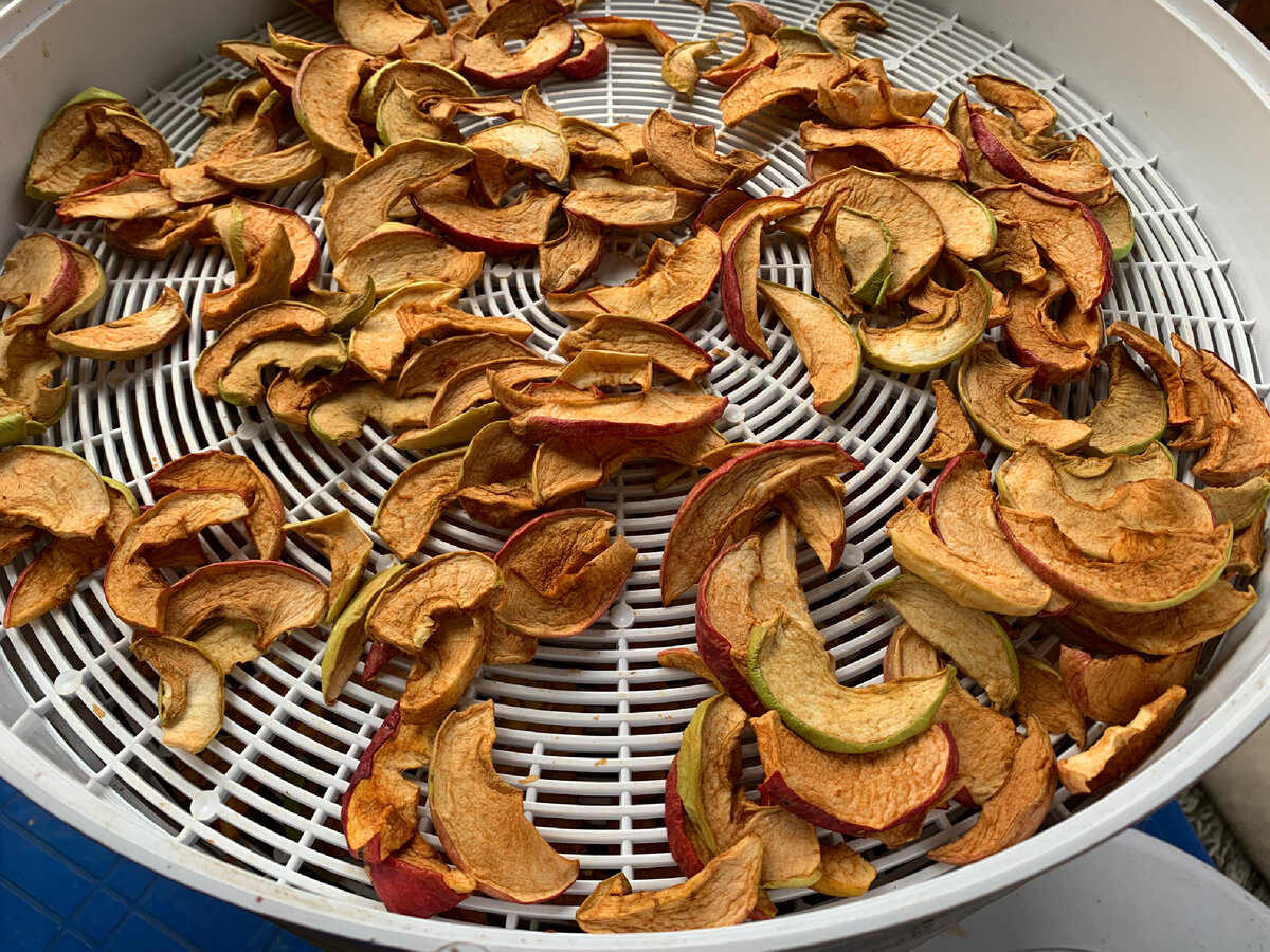 Omenachipsit Friteerattavaksi: Rapea Välipala, Jota Haluat Nyt Valmistaa Jatkuvasti.