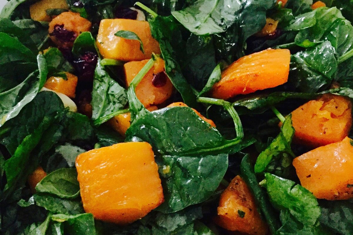 Tämä Ihana Uunissa Paistettu Ruoka Toivottaa Syksyn Tervetulleeksi.