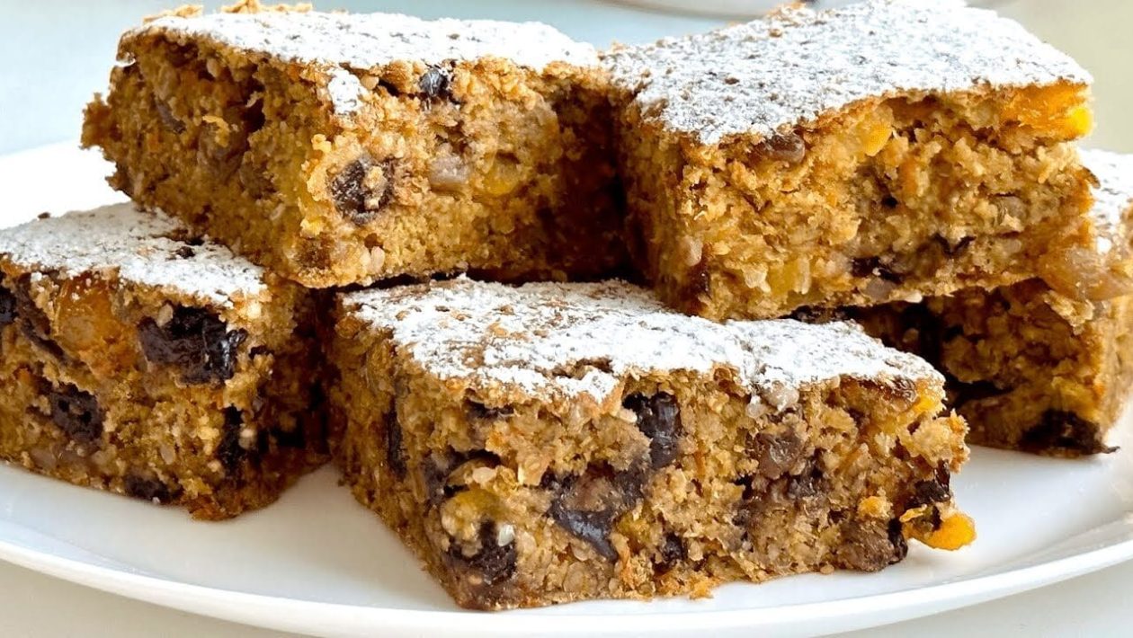 Torta-Di-Avena-Banana-E-Carote-8090068